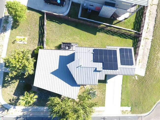 Foto del edificio - 7313 Ava Ln
