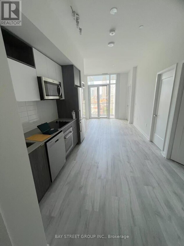 Photo principale - 121-1121 Lower Sherbourne St