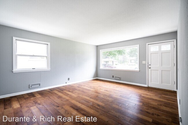 Foto del edificio - 3 br, 1 bath House - 426 Gascoigne Dr. (Lo...