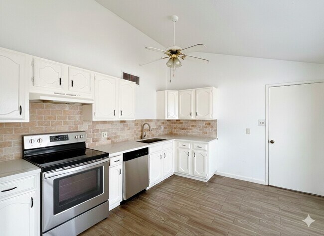 Foto del edificio - 24126 Jumping Jay Ln