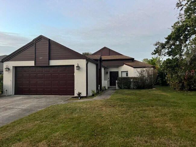 Building Photo - 417 Greenfield Rd