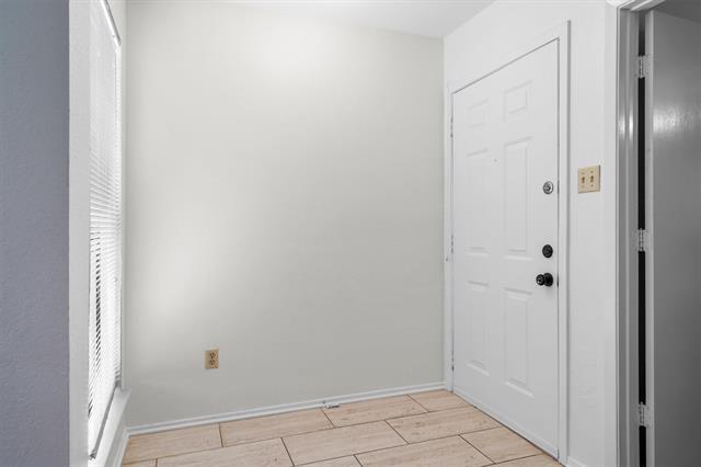 Foto del edificio - 710 Michol St