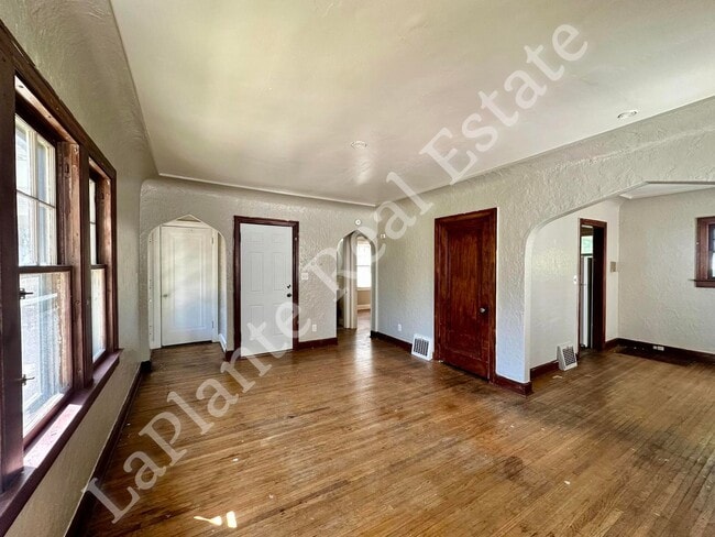 Foto del edificio - 2019 Kensington Rd