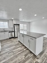 Building Photo - 3535 W 5585 S