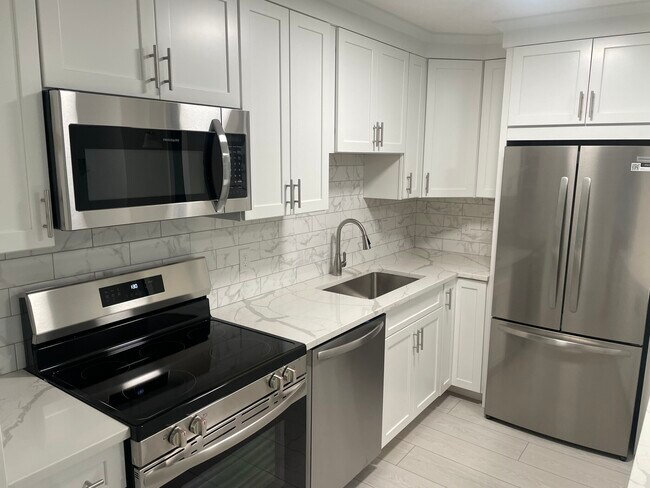 Building Photo - 50 Longwood Ave