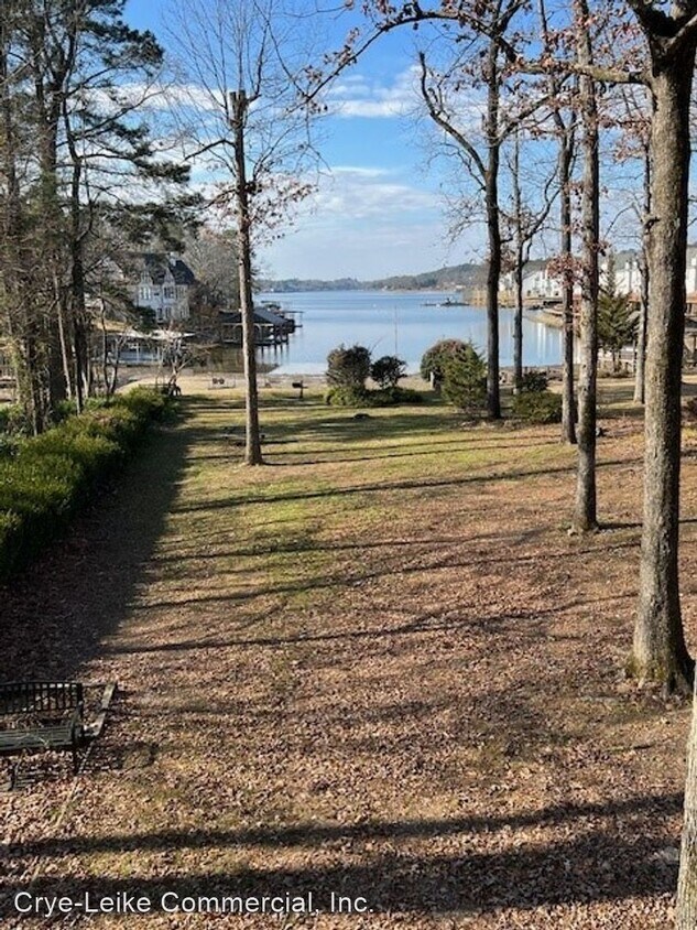 Primary Photo - 3 br, 2 bath House - 111 Bayshore Cove