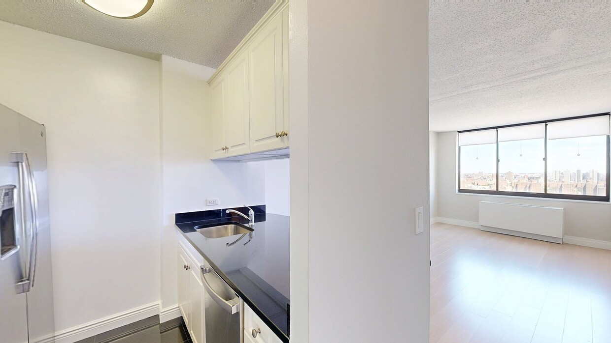 Photo - Normandie Court Apartments