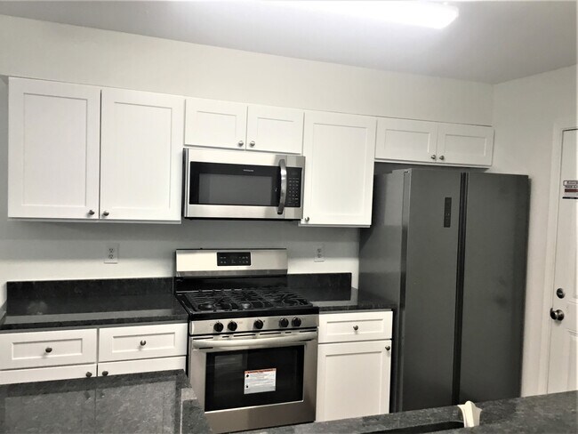 Building Photo - 9151 Autumn Harvest Drive