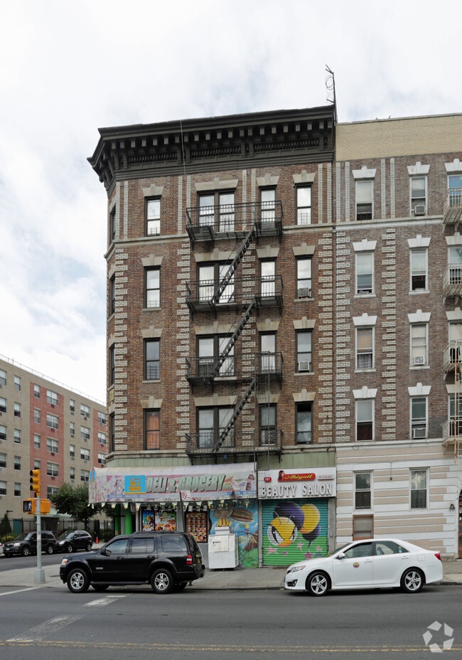 Building Photo - 787 E 185th St
