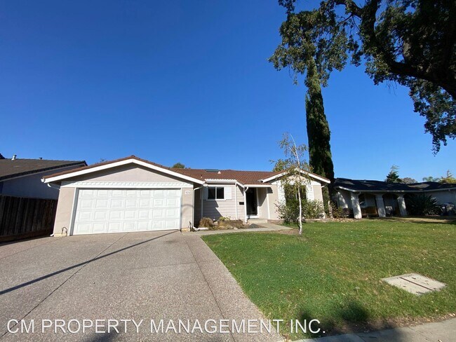 Building Photo - 4 br, 2 bath House - 925 Maclay Drive