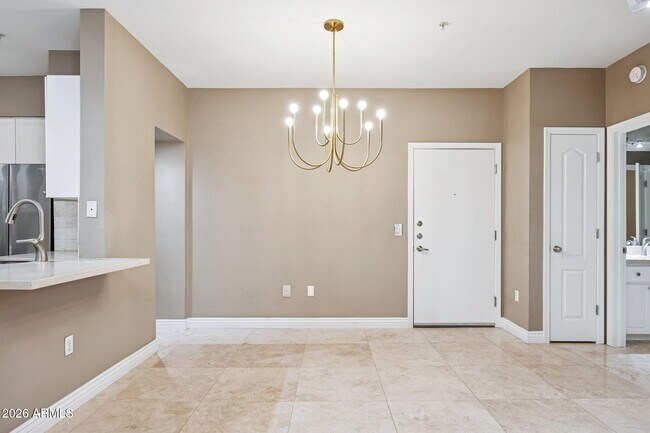 Foto del edificio - 1701 E Colter St