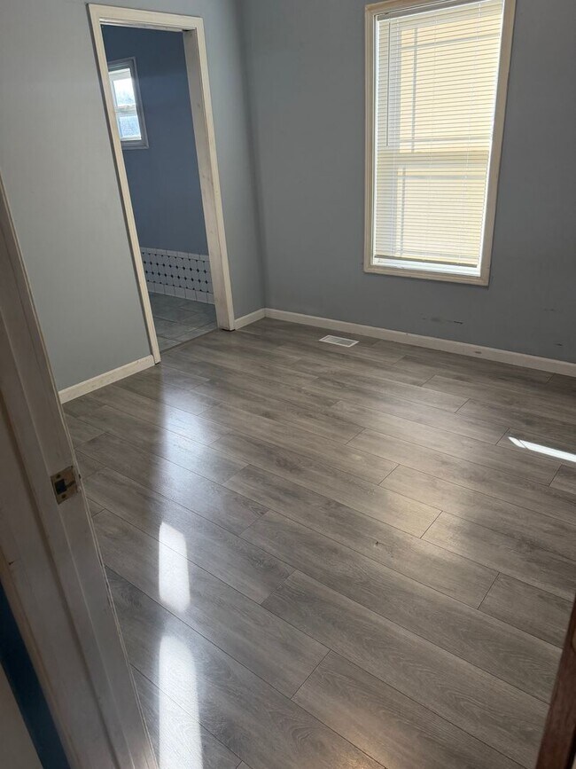 Foto del edificio - Hutchinson Rental