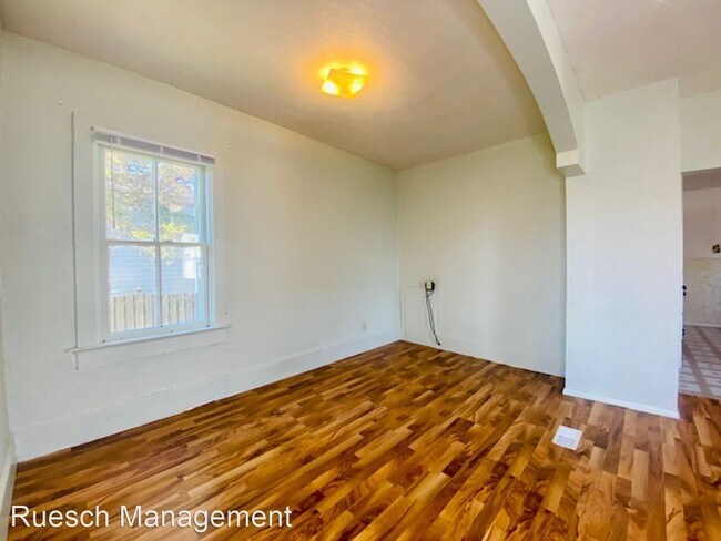 Foto del edificio - 3 br, 1 bath House - 2255 Manitowoc Rd