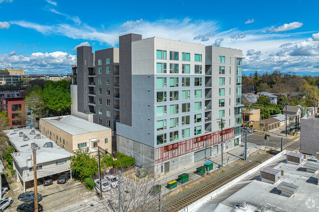 Building Photo - 1430 Q Apartments