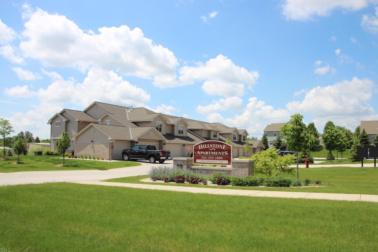 Foto principal - W140N10565 W Fond Du Lac Ave
