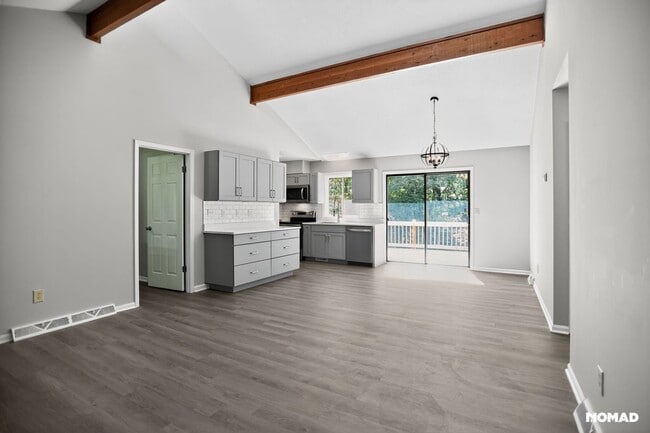 Building Photo - 10 New Bern Dr