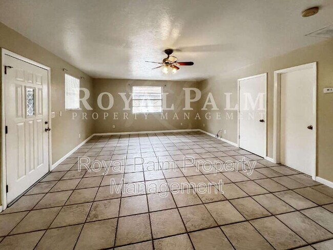 Foto del edificio - 27917 Washington St