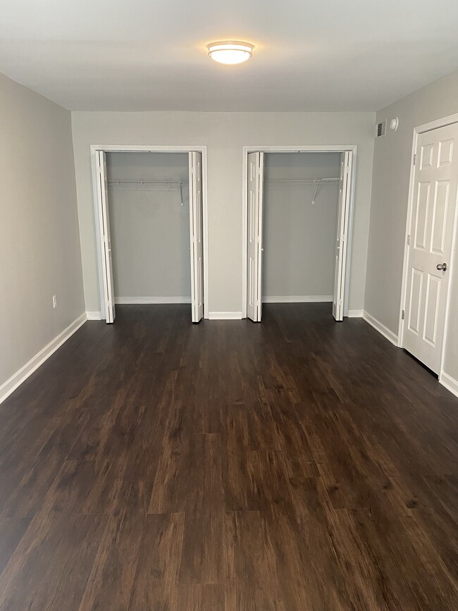 Building Photo - 1468 Meadowlark Dr