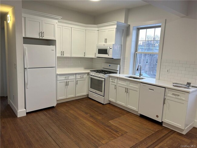 Building Photo - 2516 Hollers Ave