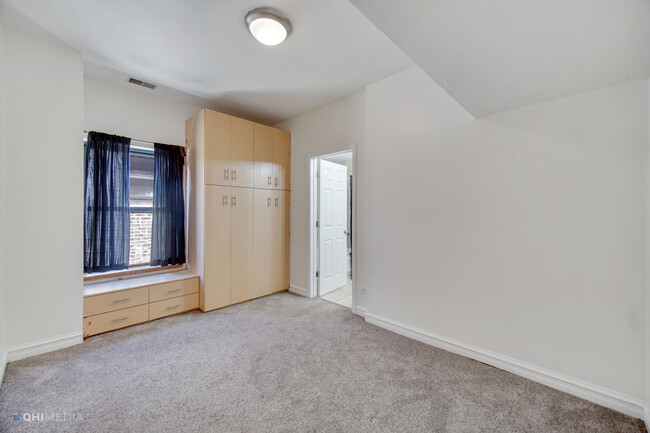 Foto del edificio - 5252 S Drexel Ave