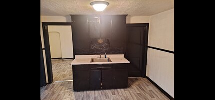 Building Photo - 259 Whitney Pl