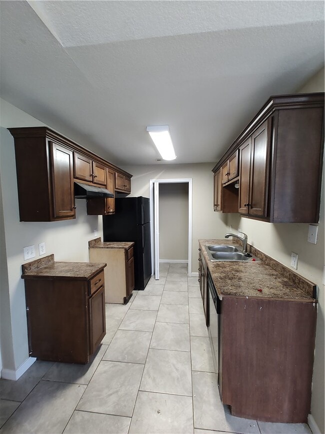 Building Photo - 4096 Delmon Ln