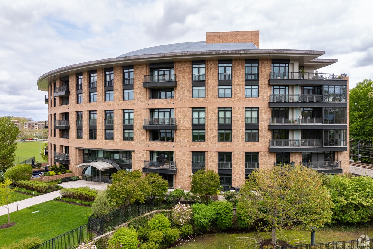 Primary - Waterworks Museum Condominiums
