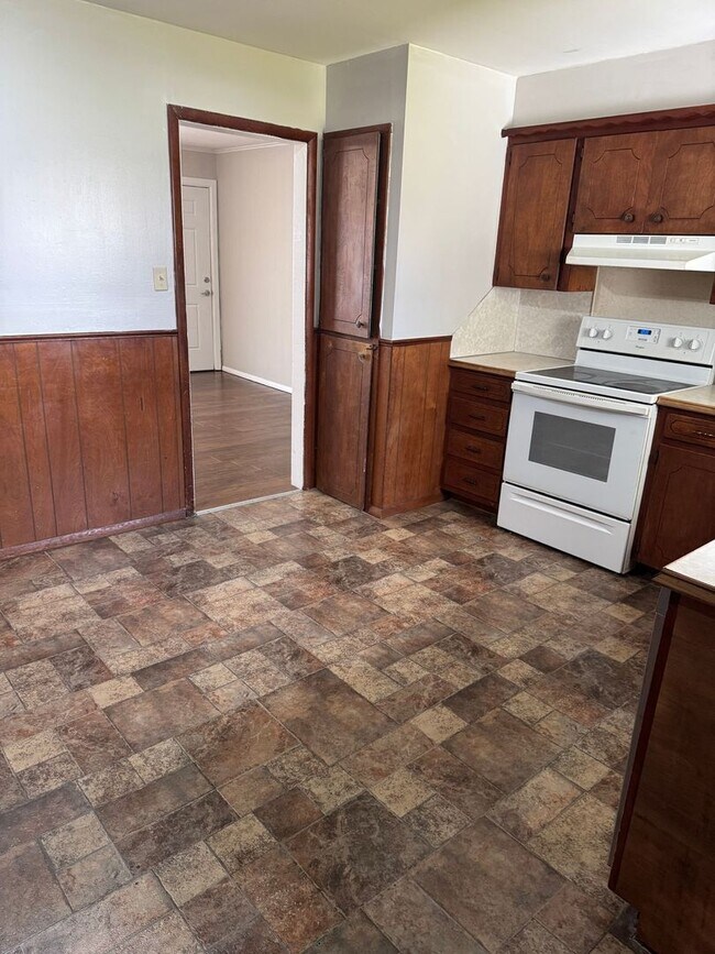 Foto del edificio - 213 NE Fenway Ave