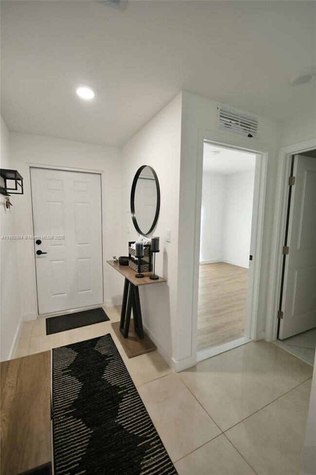 Foto del edificio - 1339 NW 2nd Ln
