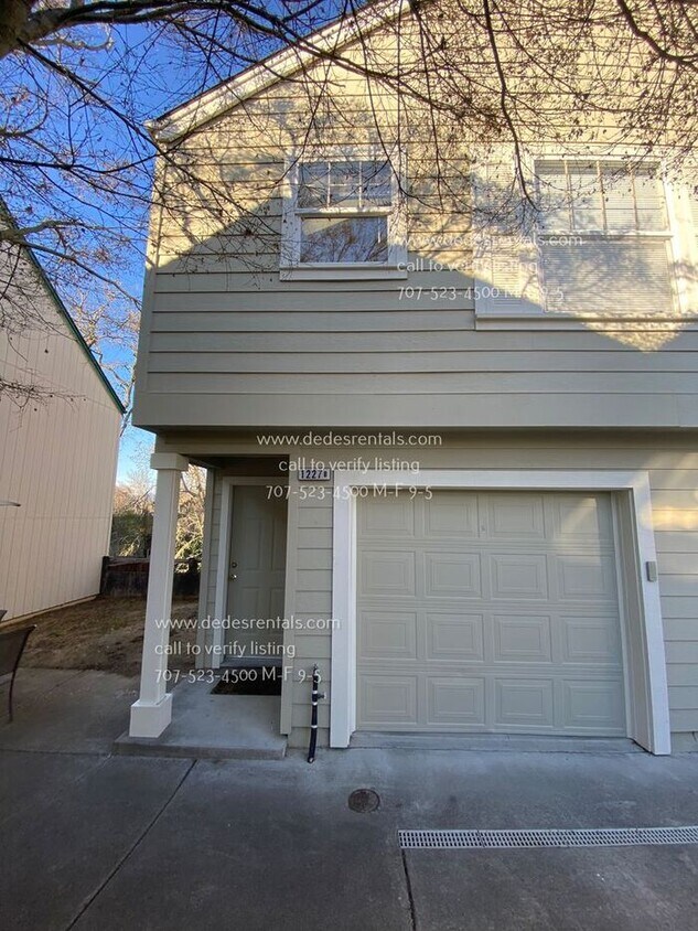 Primary Photo - 1227 Hidden Creek Pl