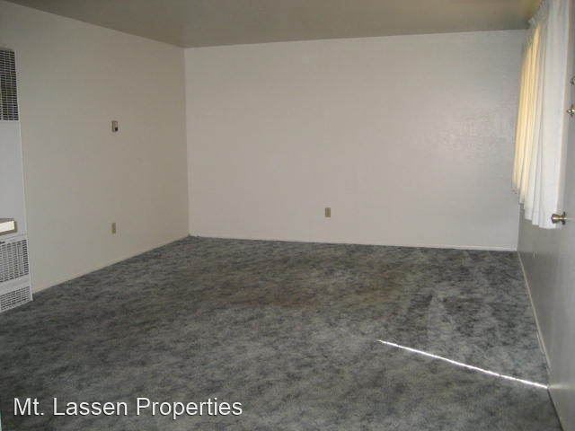 Building Photo - 930 Paiute Ln