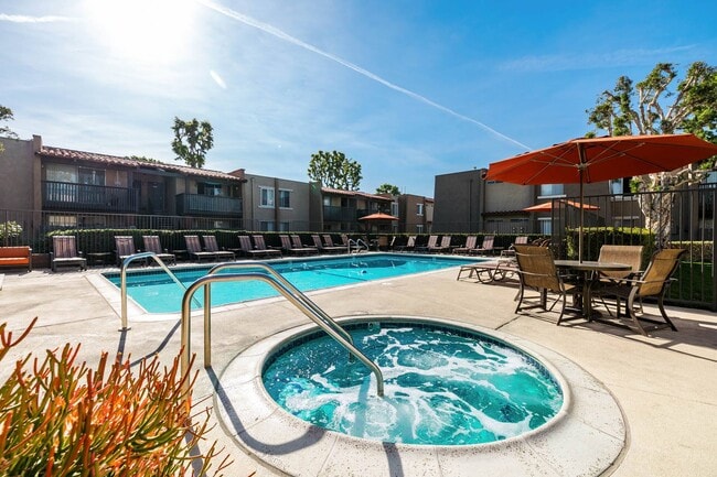 Building Photo - CASA GRANDE APARTMENT HOMES