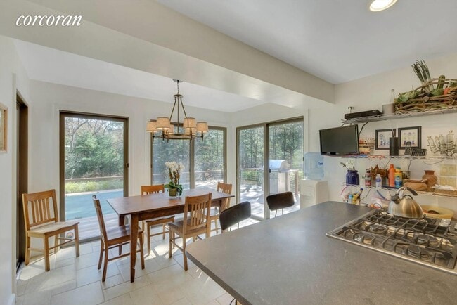 Building Photo - 1 Spread Oak Ln