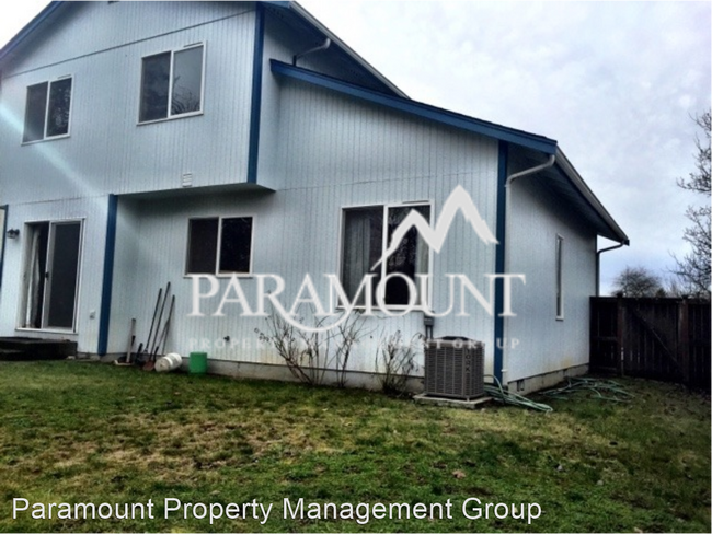 Foto del edificio - 4 br, 2.5 bath House - 9309 S I Street