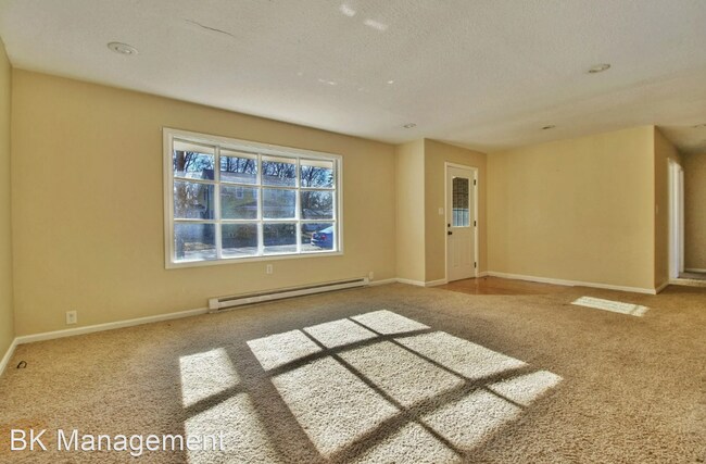 Foto del edificio - 3 br, 1 bath House - 308 Half Street
