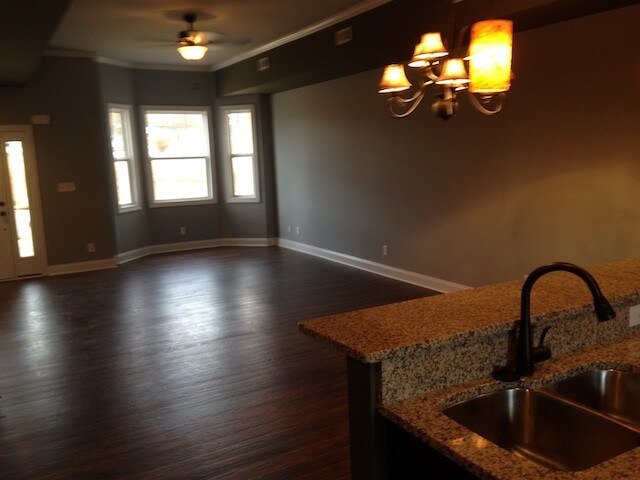 Building Photo - 111 Portico Street