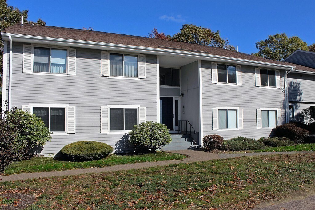 9 Beal's Cove Rd Unit D, Hingham, MA 02043 Condo for Rent in Hingham