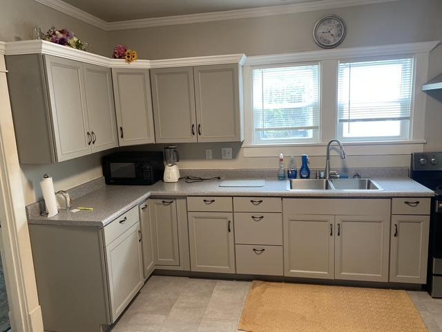 Kitchen Cabinets/Sink - 312 W Saint Louis Ave