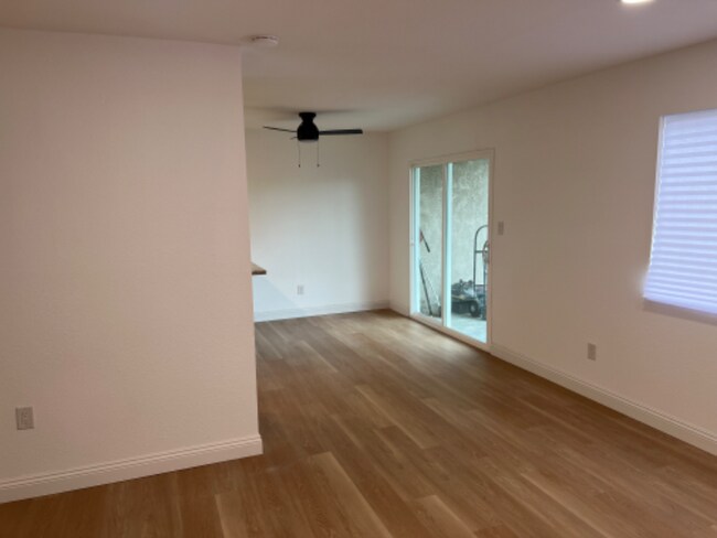 Building Photo - 2255 Cahuilla St