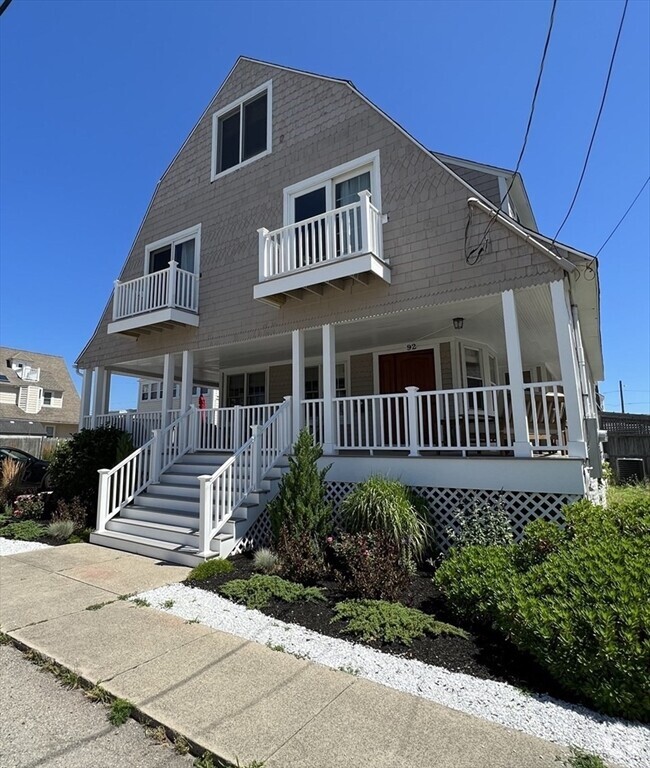 Building Photo - 92 Manomet Ave