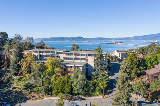 Foto del edificio - Golden Gate View Apartments