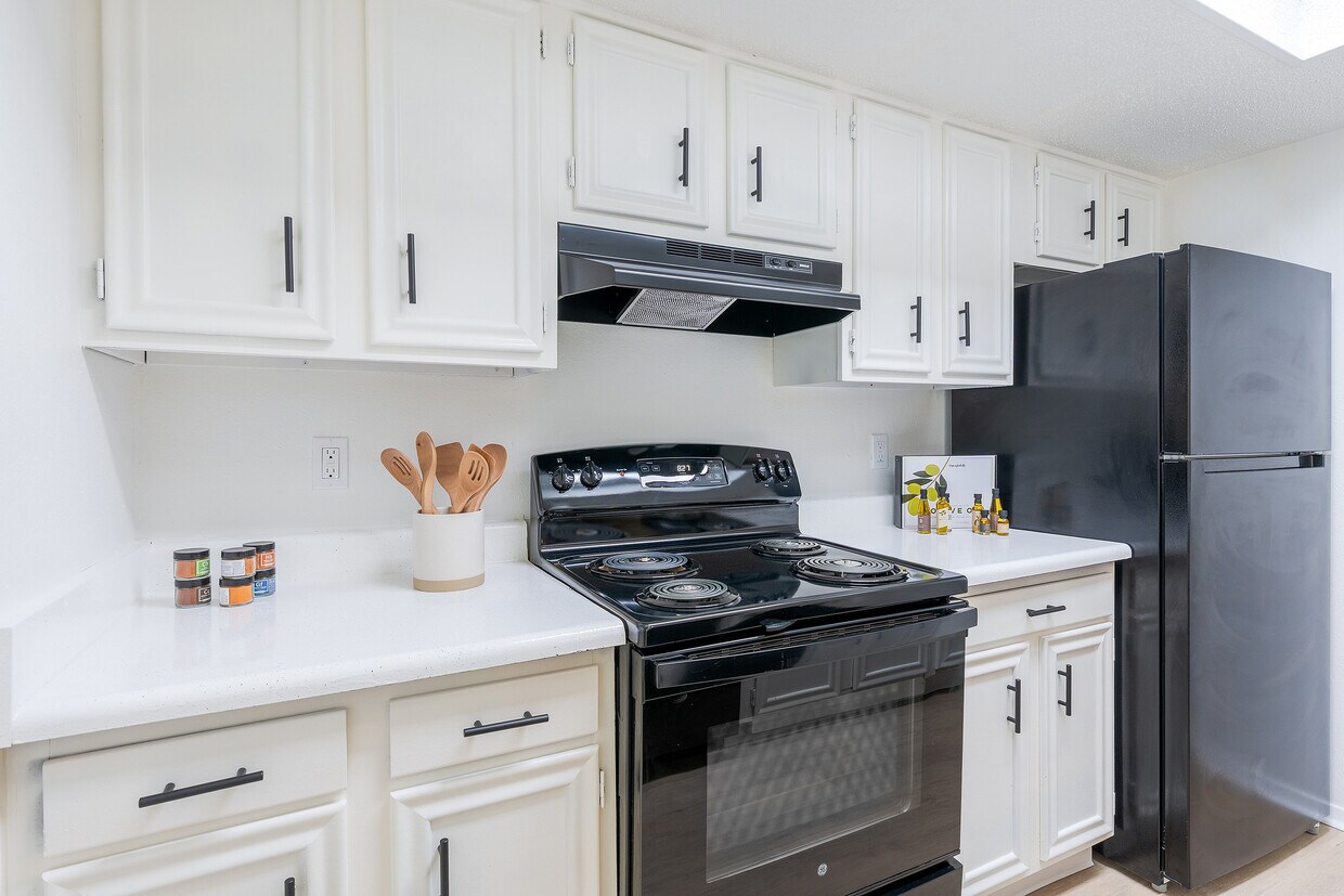 Foto principal - ReNew Towne Oaks
