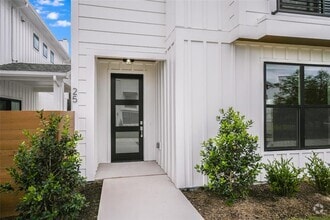 Building Photo - 7601 Cooper Ln