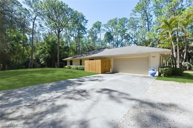 Foto del edificio - 5356 Sycamore Dr