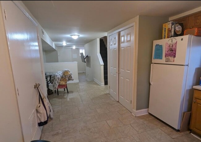 Photo - 1022 N Carey St Apartment