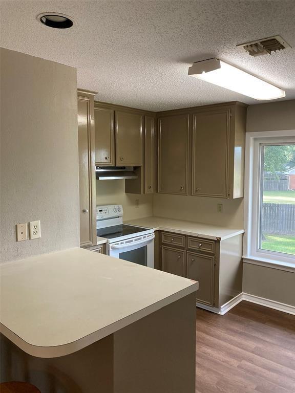 Building Photo - 1442 Circle Dr