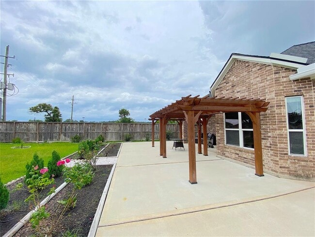 Building Photo - 24039 Augusta Falls Ln