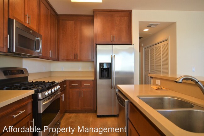 Building Photo - 2 br, 2 bath House - 30727 Union City Blvd