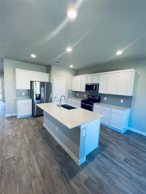 Foto del edificio - 14238 Wonder Lake Ln