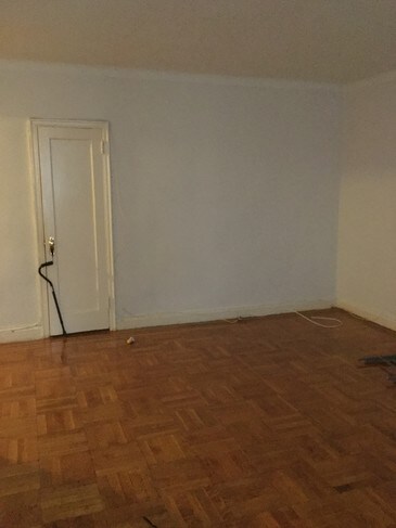 Foto del edificio - Amazing Studio in Sunnyside, Queens